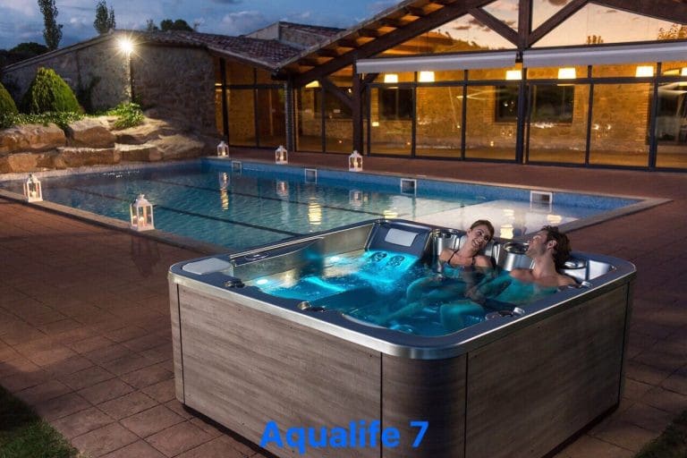 Bồn tắm DRW Aqualife 7 phù hợp lắp đặt nhiều không gian